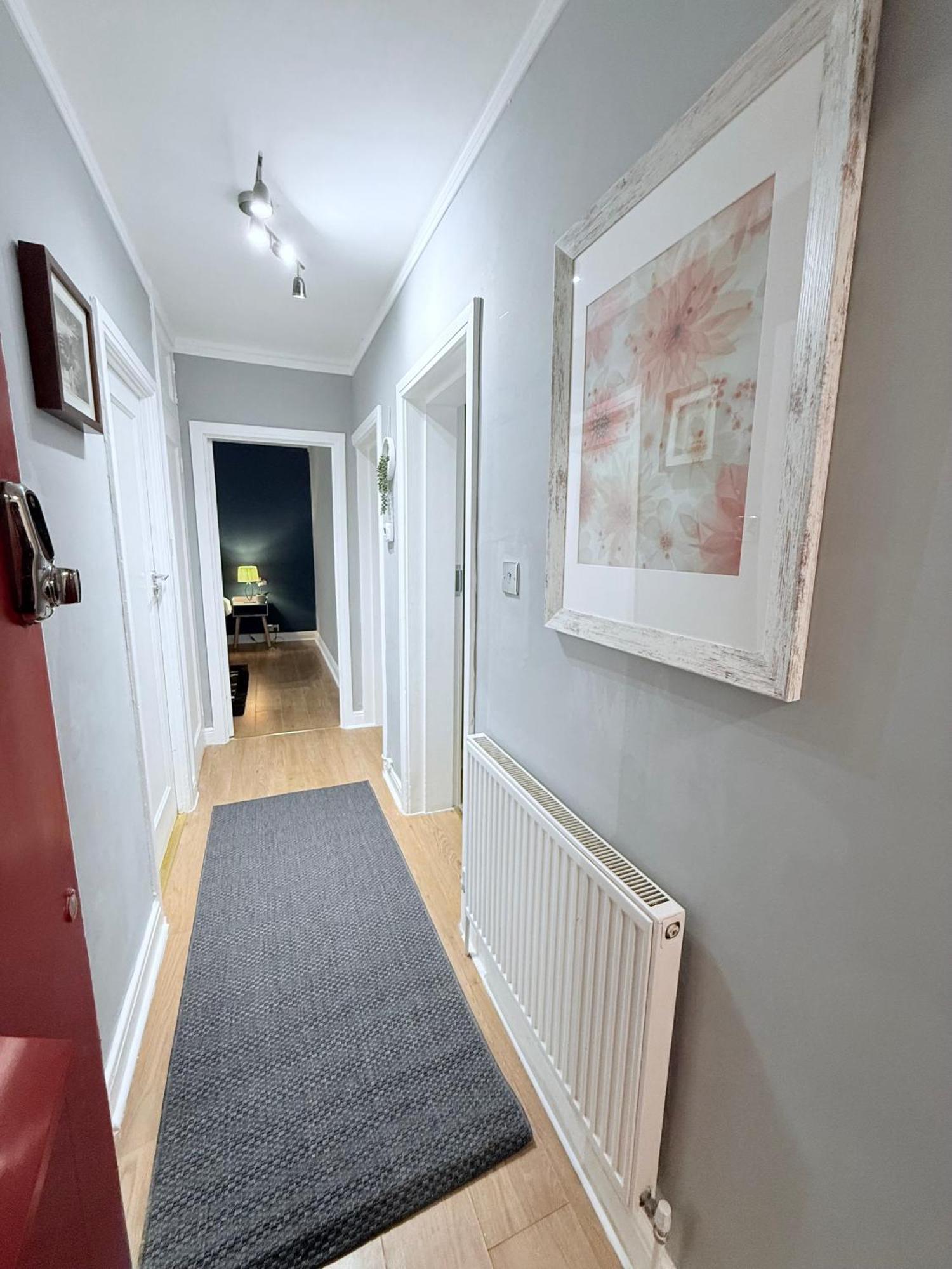 Staylondon - Sleeps 6 With Free Parking - Tourist, Concerts & Matches Buitenkant foto