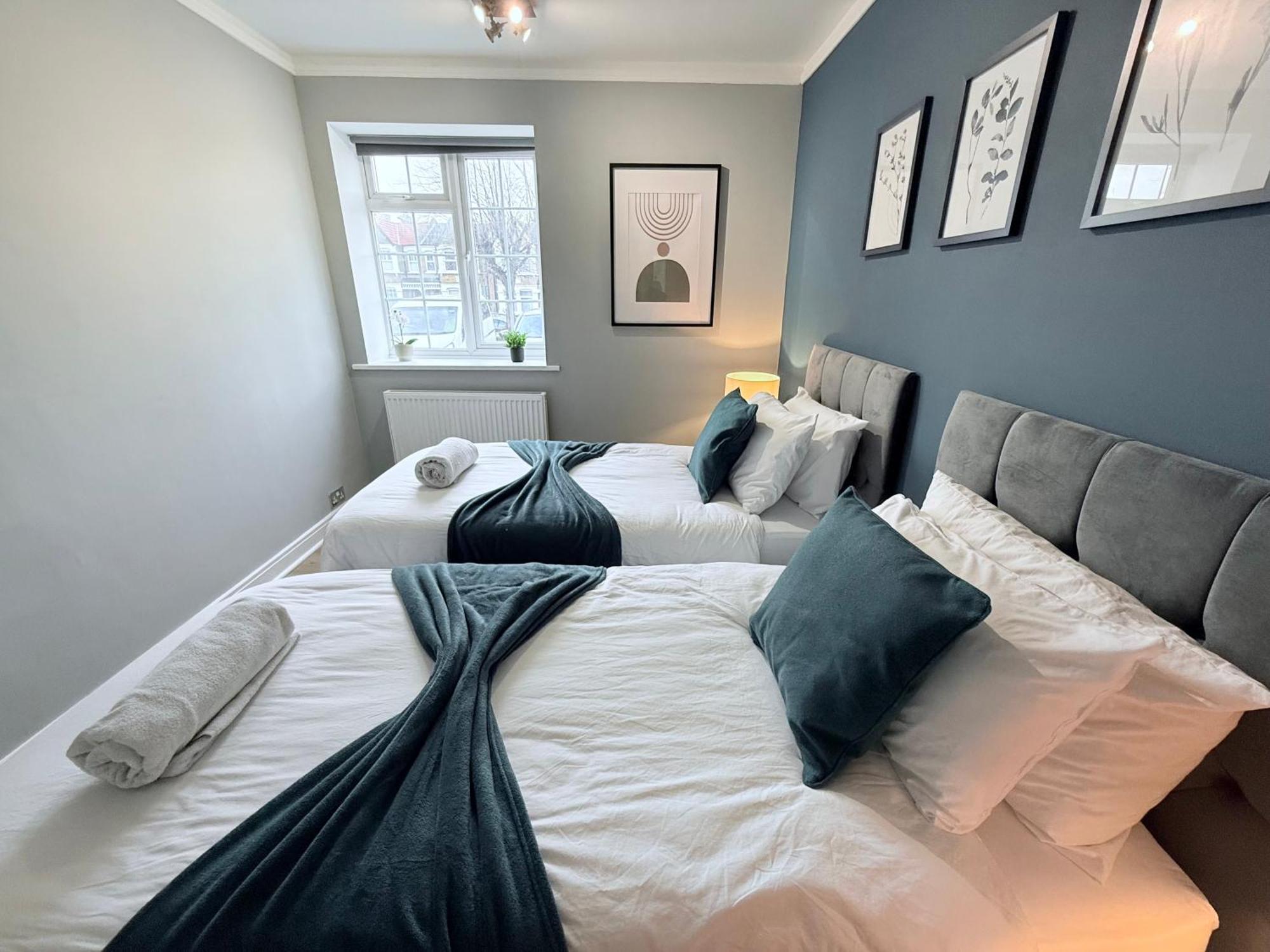 Staylondon - Sleeps 6 With Free Parking - Tourist, Concerts & Matches Buitenkant foto