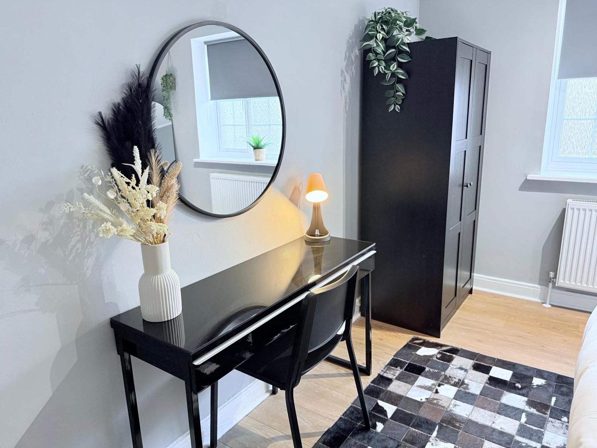 Staylondon - Sleeps 6 With Free Parking - Tourist, Concerts & Matches Buitenkant foto