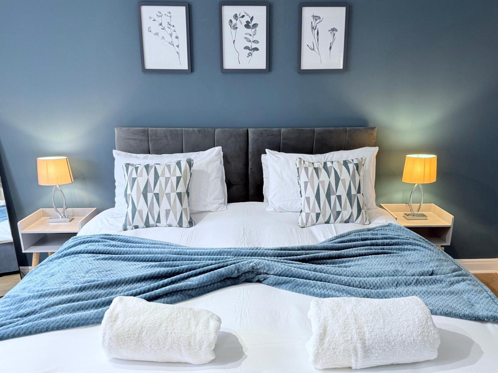 Staylondon - Sleeps 6 With Free Parking - Tourist, Concerts & Matches Buitenkant foto