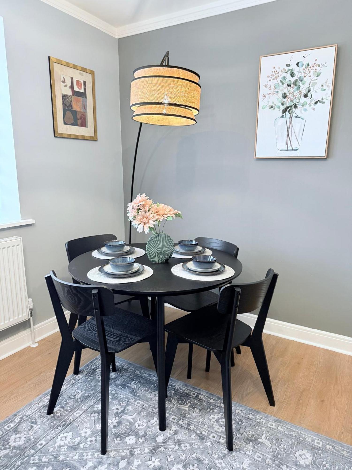 Staylondon - Sleeps 6 With Free Parking - Tourist, Concerts & Matches Buitenkant foto